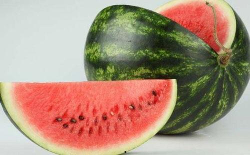 梦见吃西瓜分瓜,揭秘吃西瓜分瓜的寓意与象征